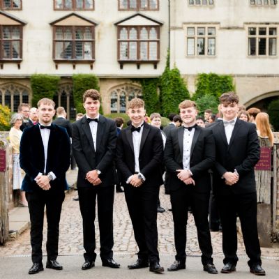 PrincethorpeYear13Prom28)Large)