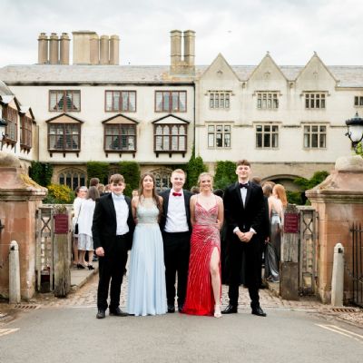 PrincethorpeYear13Prom42)Large)